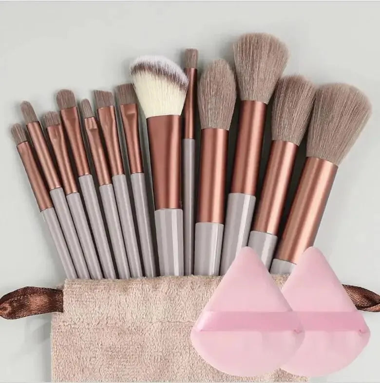 Soft Fluffy Professional Cosmetic Foundation Powder Set of Makeup Brushes